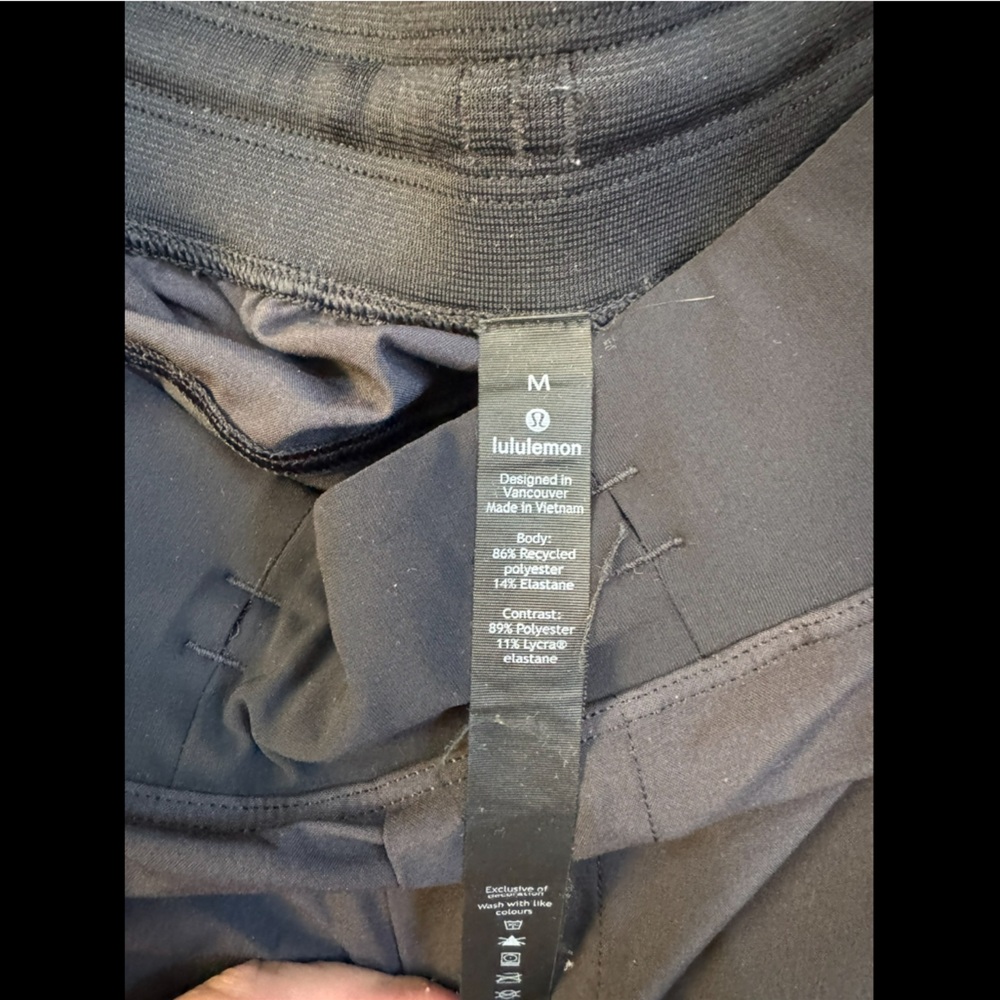 Lululemon Zeroed In, Size Medium - image 2
